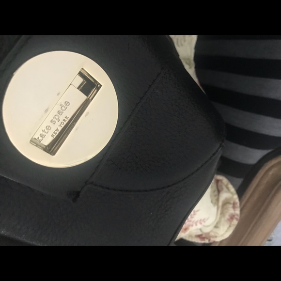 Beautiful like new Kate Spade bag. - Picture 6 of 7